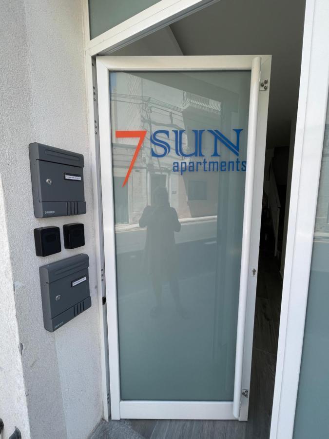 New & Comfortable 7Sun Apartments Near Sandy Beach Сент-Полс-Бей Экстерьер фото